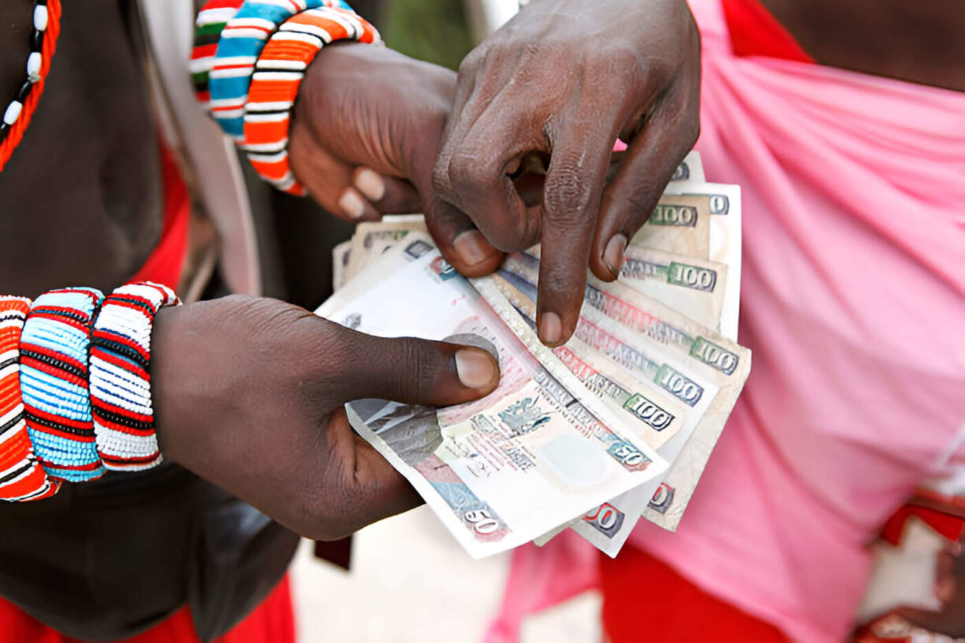 How to Handle Currency and Payments in Kenya